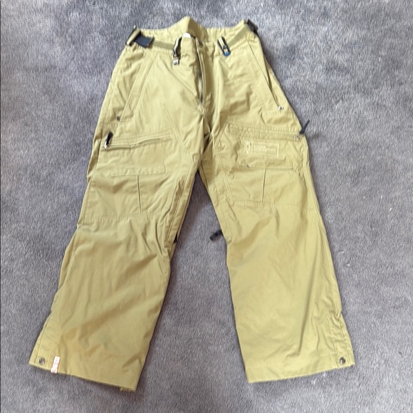 Men's Tan snowboard Pants - Picture 1 of 9